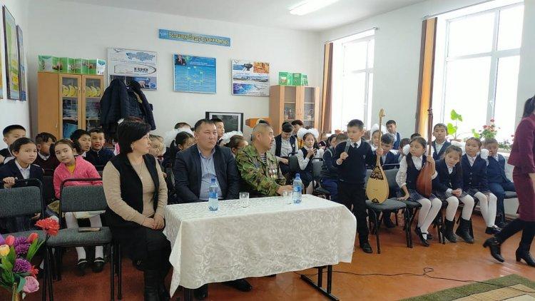 Байқадам Қашқынбаев атындағы орта мектебі бойынша Кеңес әскерлерін Ауған жерінен шығарылғанына  отыз бір жыл толу мерекесіне арналған  ,, Ауған қасіреті,,  тақырыбында кездесу өткізілді